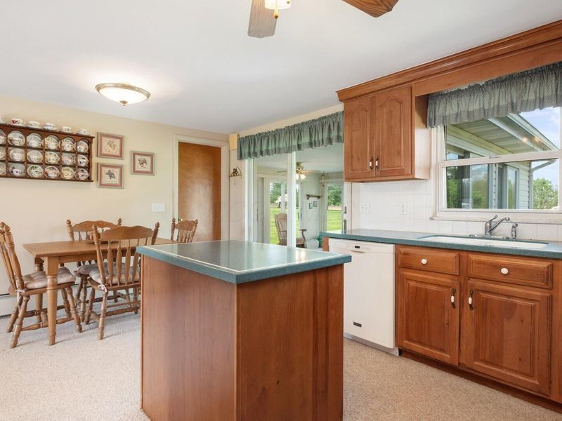6952 State Route 13 NE, Somerset, OH 43783 Photo 16