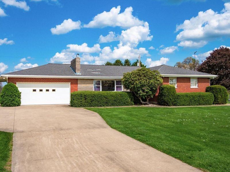 6952 State Route 13 NE, Somerset, OH 43783 Photo 2