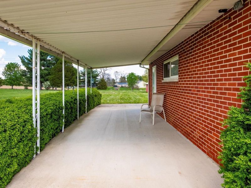 6952 State Route 13 NE, Somerset, OH 43783 Photo 6