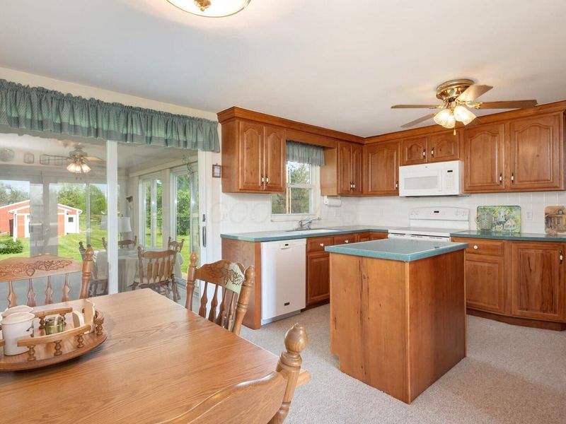 6952 State Route 13 NE, Somerset, OH 43783 Photo 9
