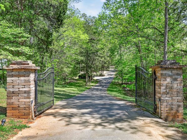 3449 Red Oak Trl , Murfreesboro, TN 37130