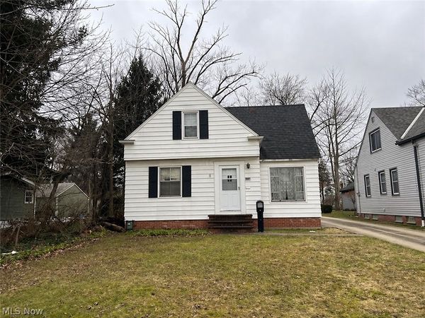1206 Washington Boulevard , Mayfield Heights, OH 44124