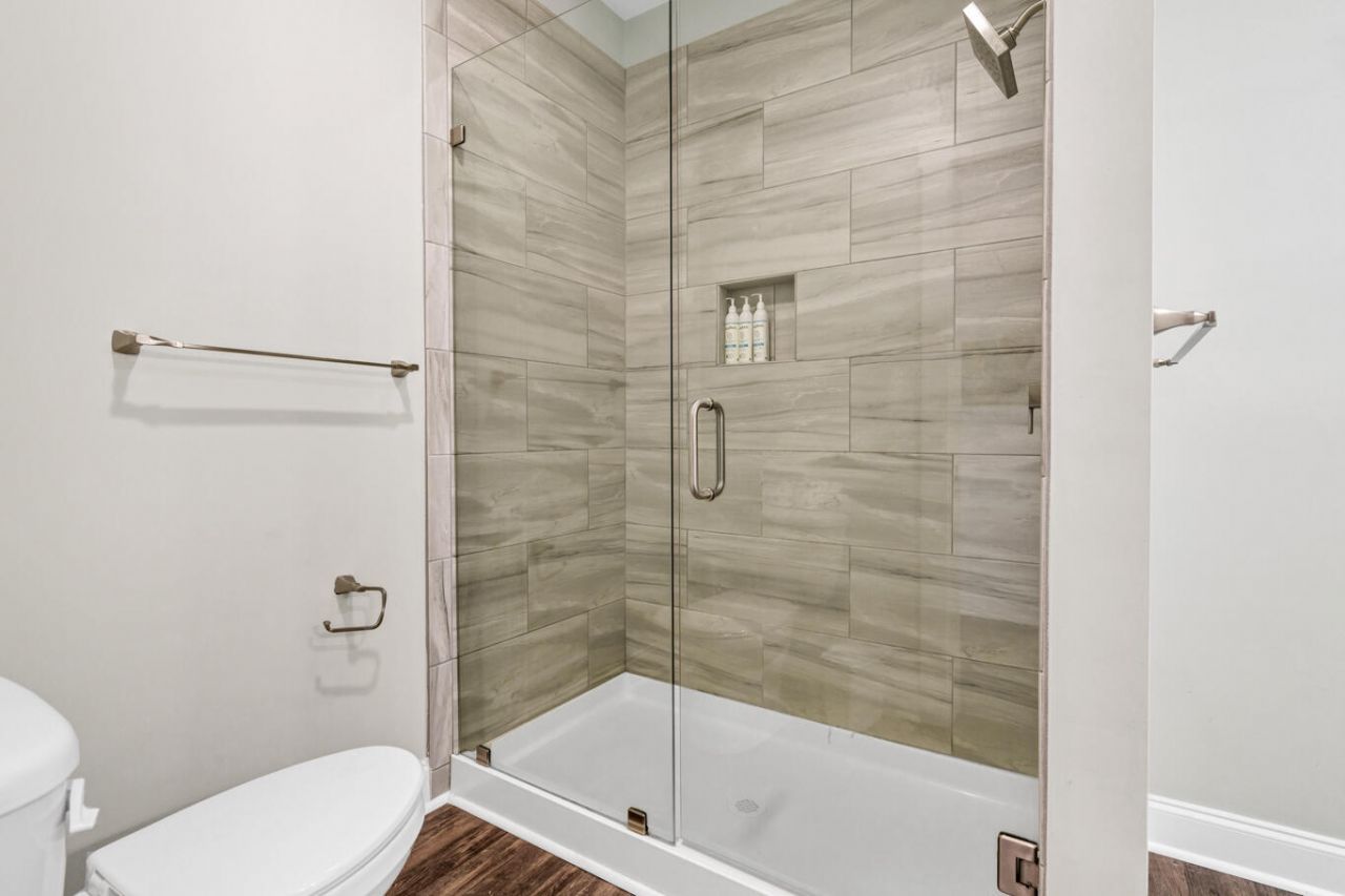 2708 Palmetto Boulevard Photo 8