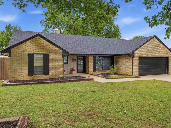 2514 Bluestem Rd., Ponca City, OK 74604