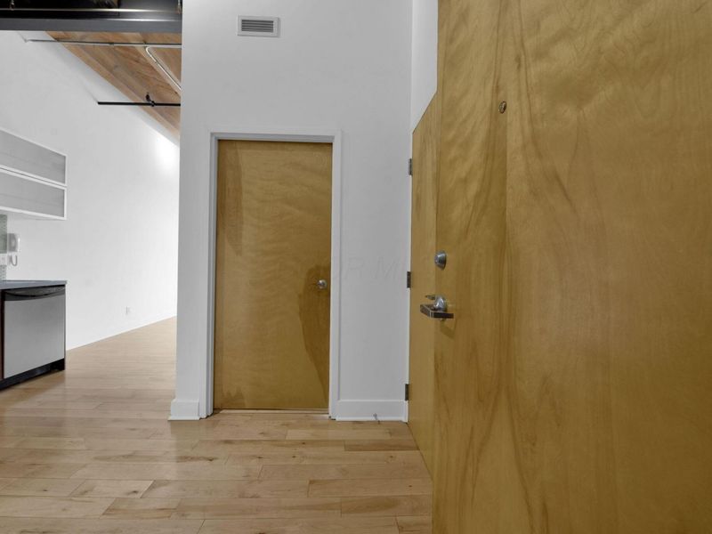 150 E Main Street , Unit 308, Columbus, OH 43215 Photo 6