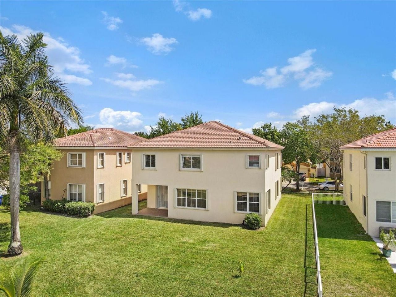 2316 SW 127th Avenue, Miramar, FL 33027 Photo