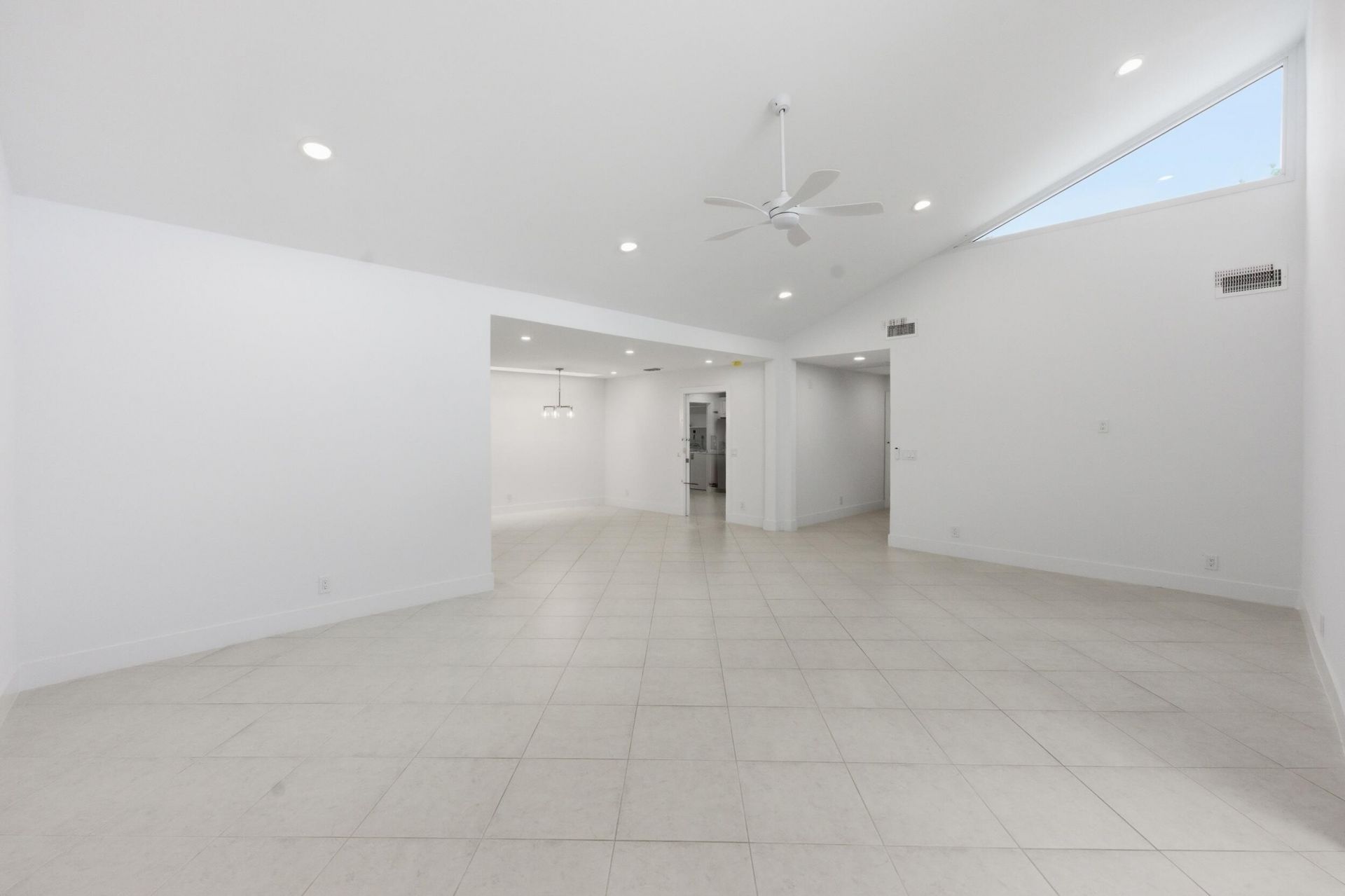 9258 Vista Del Lago, Unit A, Boca Raton, FL 33428 Photo