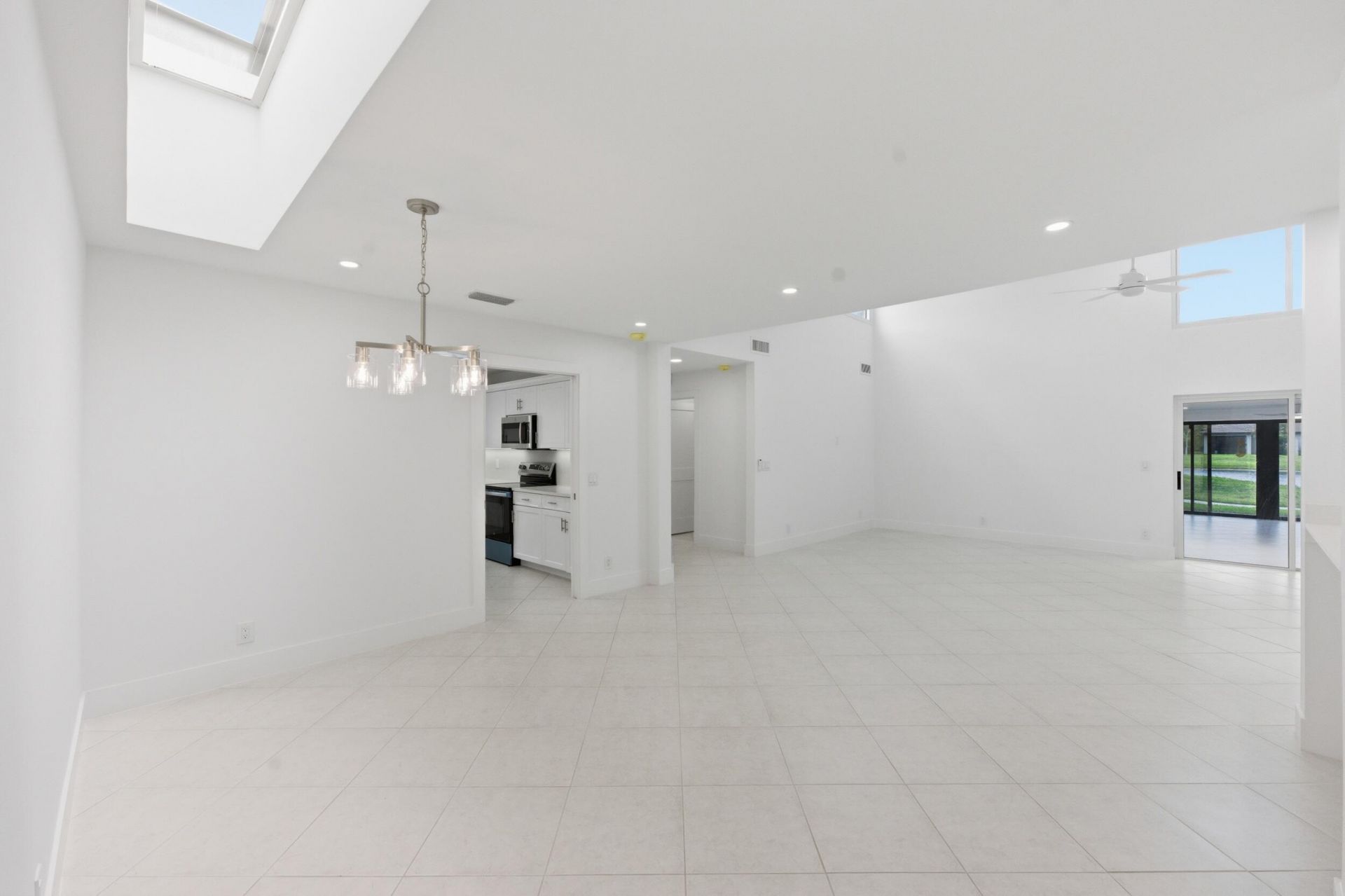 9258 Vista Del Lago, Unit A, Boca Raton, FL 33428 Photo