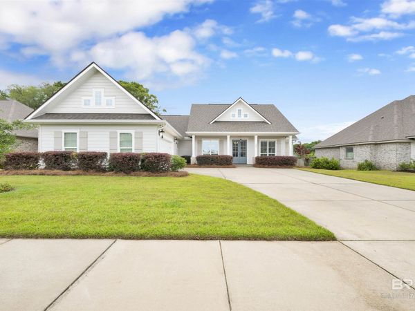 605 Sharpsburg Avenue, Fairhope, AL 36532