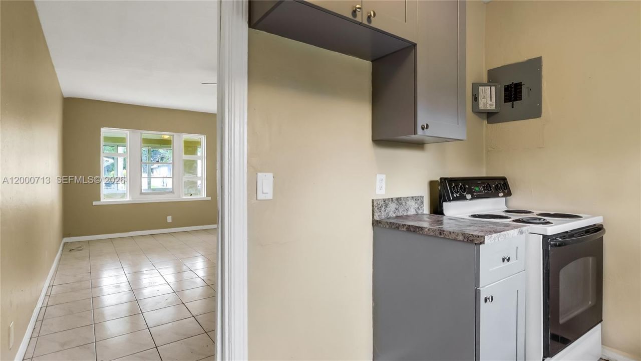 128 NE 7th St, Pompano Beach, FL 33060 Photo