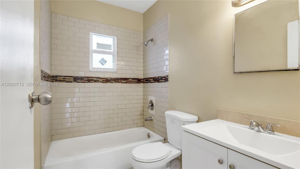 128 NE 7th St, Pompano Beach, FL 33060 Photo