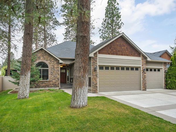 3820 S Mercy Ln, Spokane Valley, WA 99206