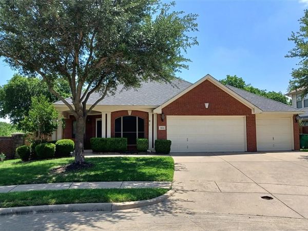 664 Vickie Street, Crowley, TX 76036