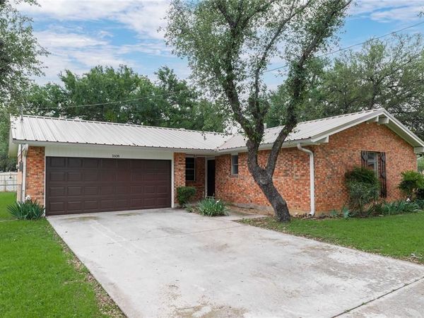 1608 Oakland Terrace, Brownwood, TX 76801