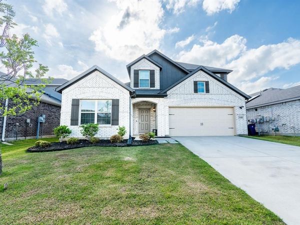 5448 Agalinis Avenue, Royse City, TX 75189