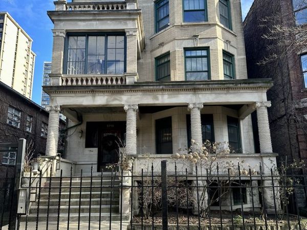 5719 N Kenmore Avenue , Unit 3, Chicago, IL 60660