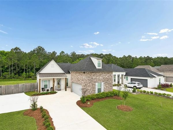 5033 SCOTTS BAYOU Lane, Madisonville, LA 70447