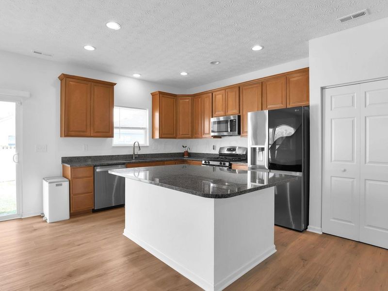 1545 Lewes Castle Drive, Grove City, OH 43123 Photo 10