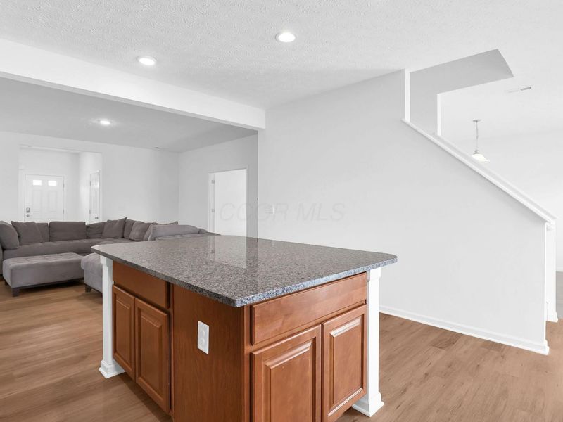 1545 Lewes Castle Drive, Grove City, OH 43123 Photo 11