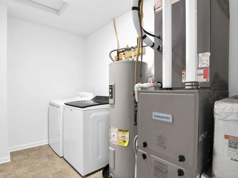 1545 Lewes Castle Drive, Grove City, OH 43123 Photo 25