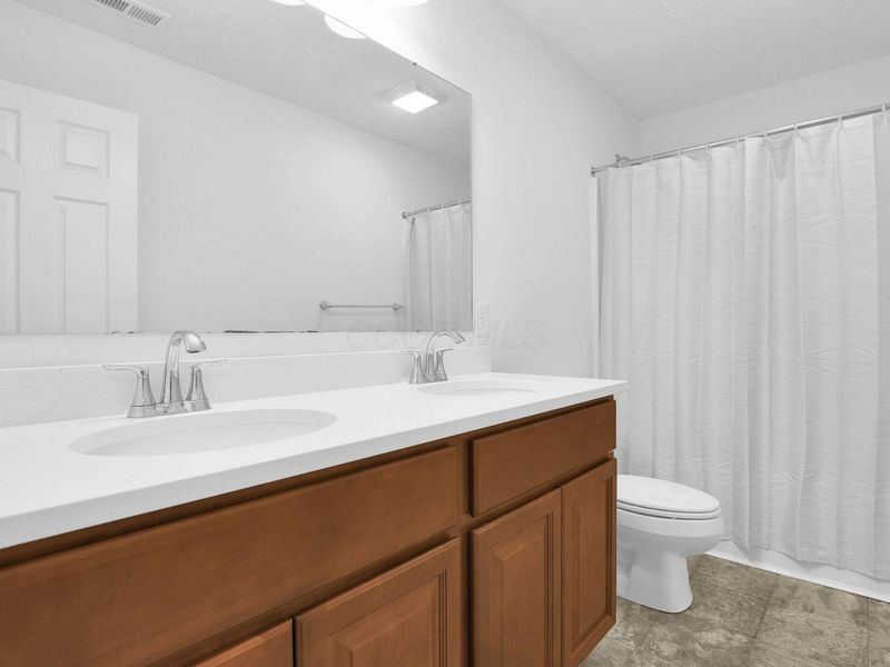 1545 Lewes Castle Drive, Grove City, OH 43123 Photo 26