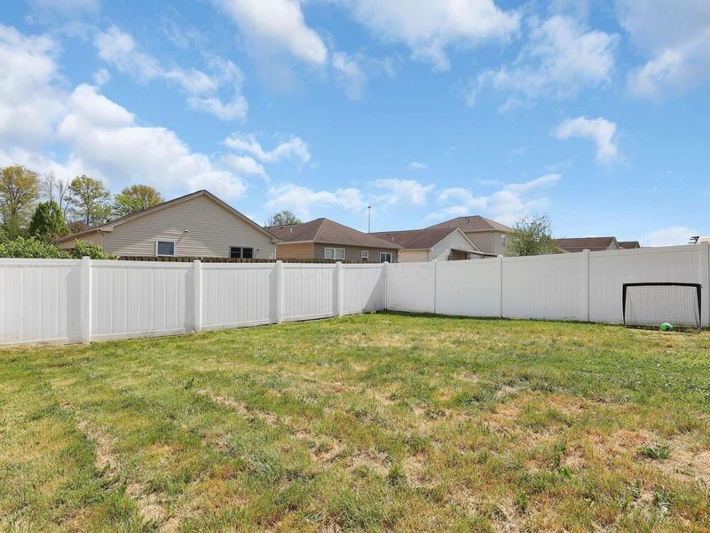 1545 Lewes Castle Drive, Grove City, OH 43123 Photo 36