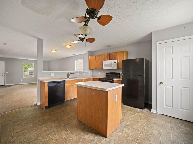 8080 Beardsley Avenue, Blacklick, OH 43004 Photo 13