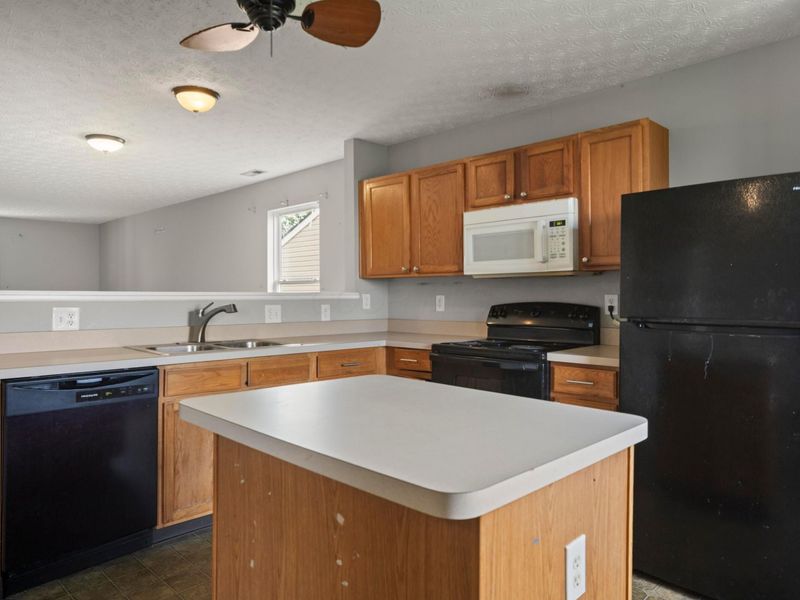 8080 Beardsley Avenue, Blacklick, OH 43004 Photo 14