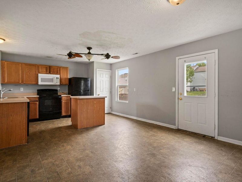 8080 Beardsley Avenue, Blacklick, OH 43004 Photo 16