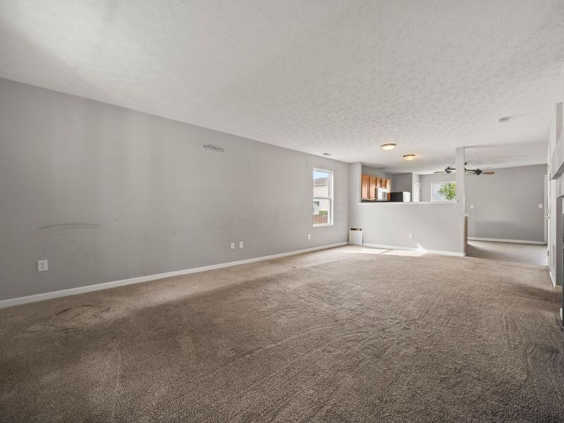 8080 Beardsley Avenue, Blacklick, OH 43004 Photo 8