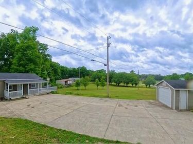 2831 Williamsburg Street, Whitley City, KY 42653