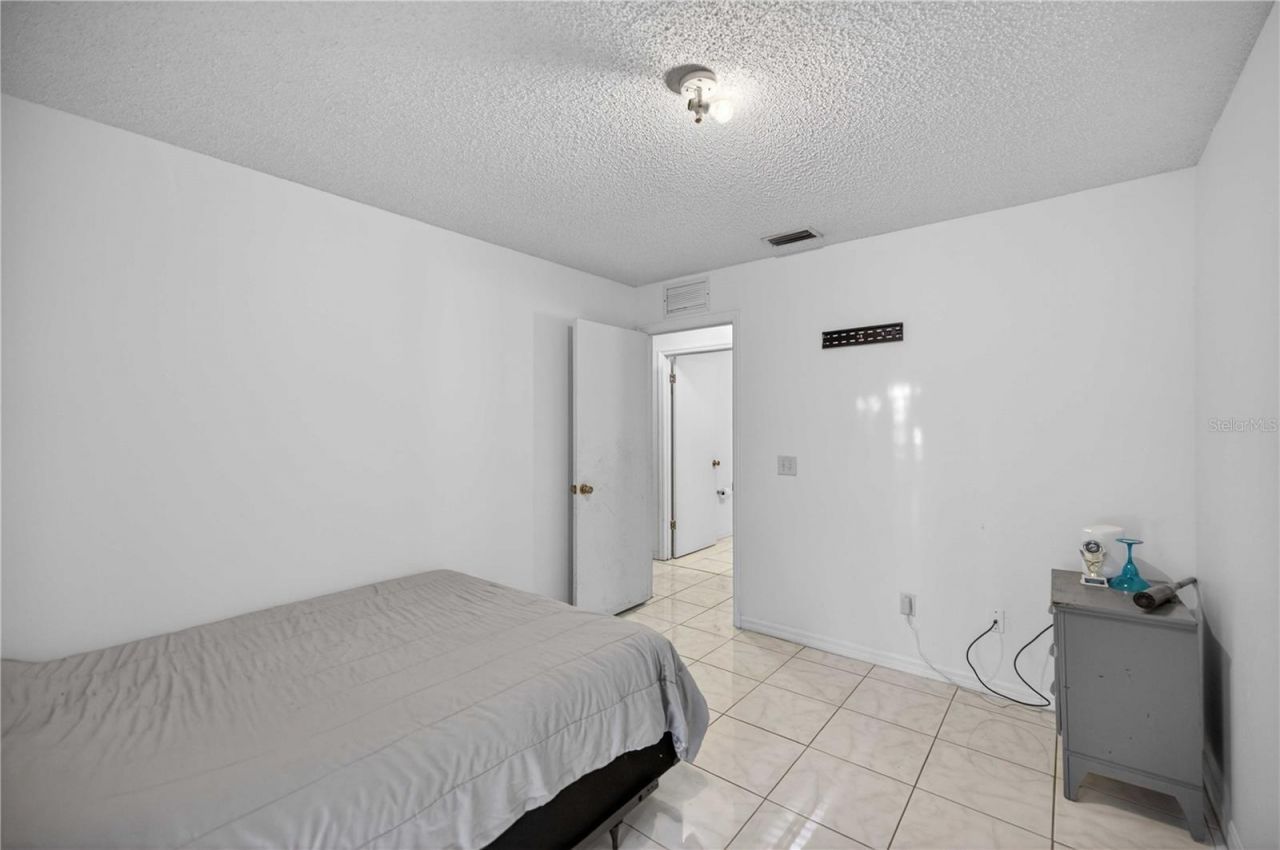 5521 NE 11th Avenue, Ocala, FL 34479 Photo