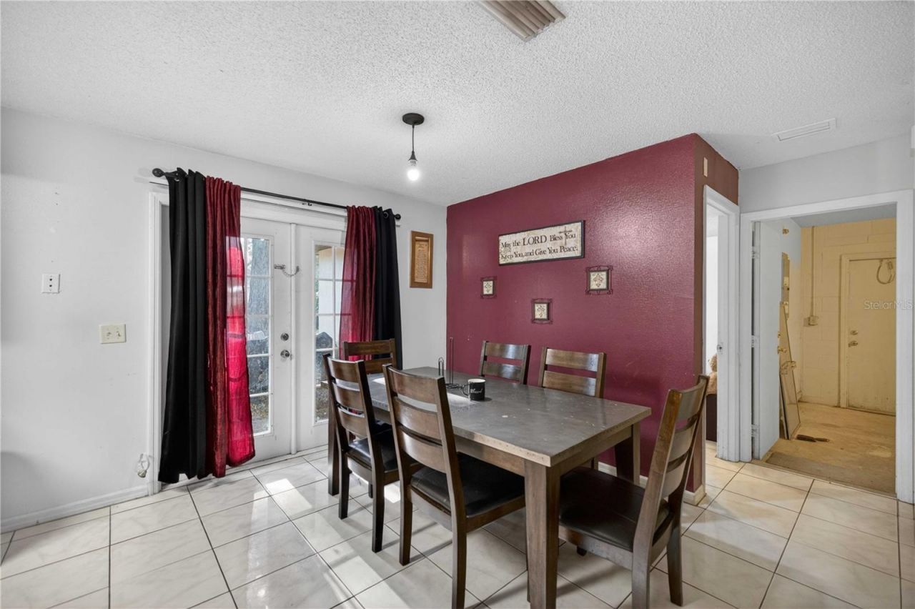 5521 NE 11th Avenue, Ocala, FL 34479 Photo