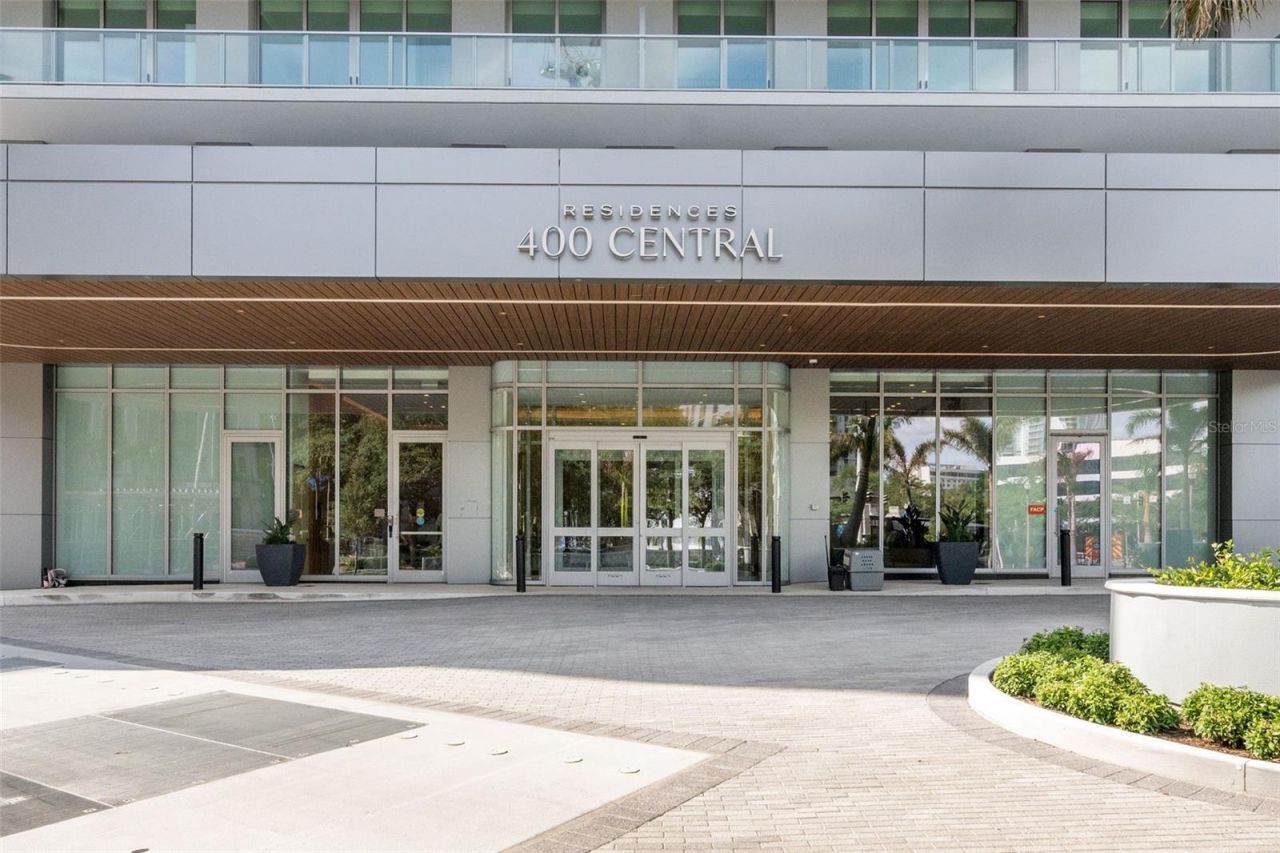 400 Central Avenue, Unit 1903, Saint Petersburg, FL 33701 Photo