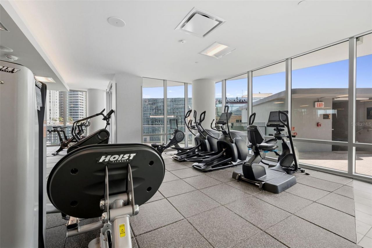 400 Central Avenue, Unit 1903, Saint Petersburg, FL 33701 Photo