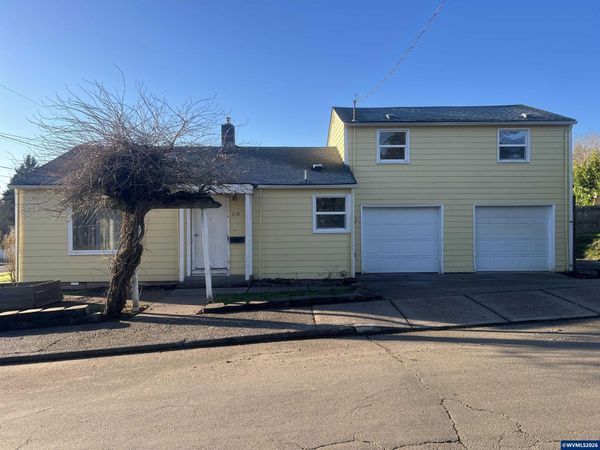210 Hoyt St S, Salem, OR 97302