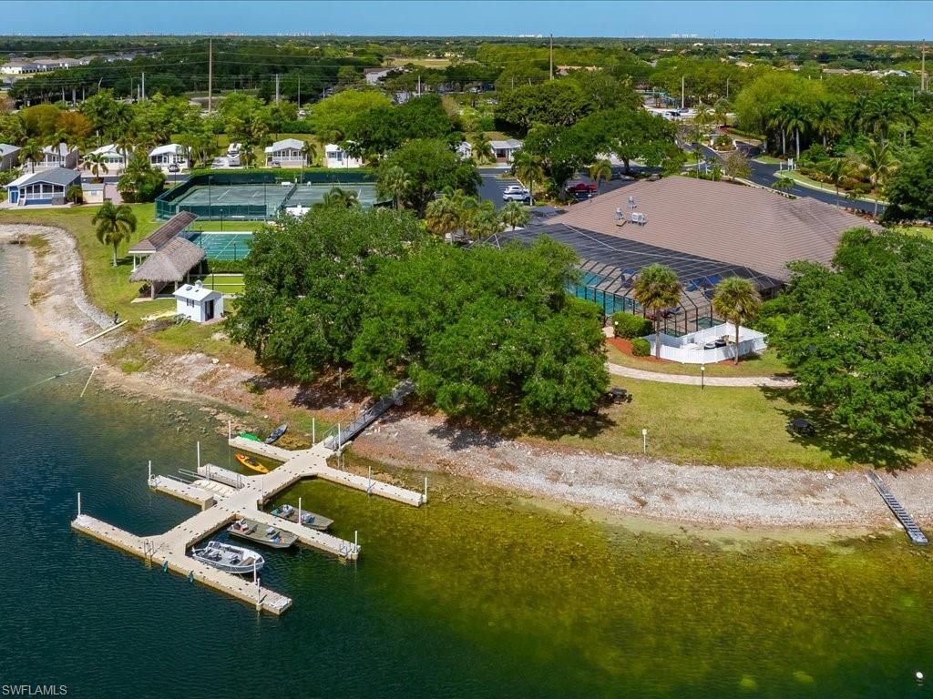 1022 Crystal Lake Dr, Naples, FL 34120 Photo