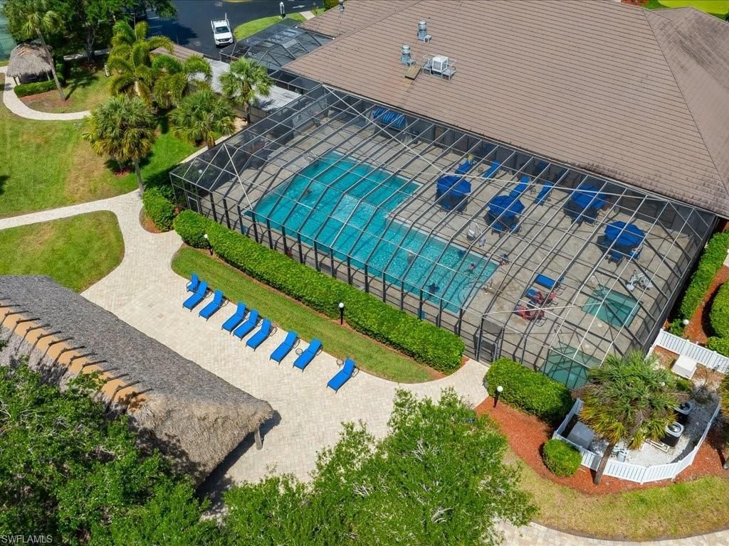 1022 Crystal Lake Dr, Naples, FL 34120 Photo