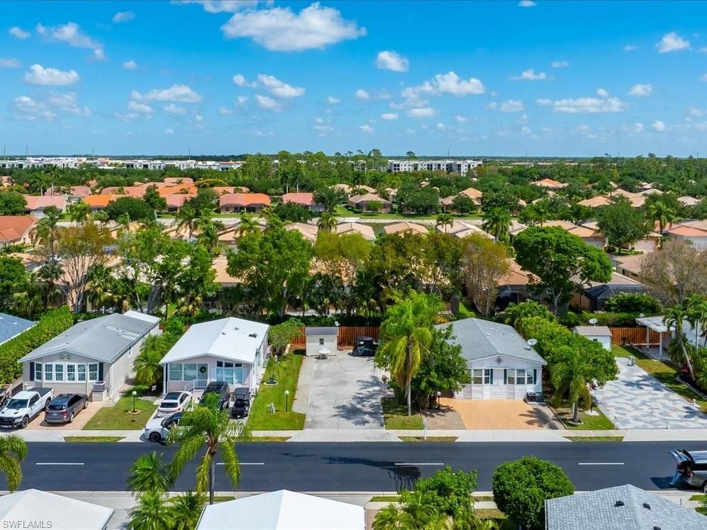 1022 Crystal Lake Dr, Naples, FL 34120 Photo