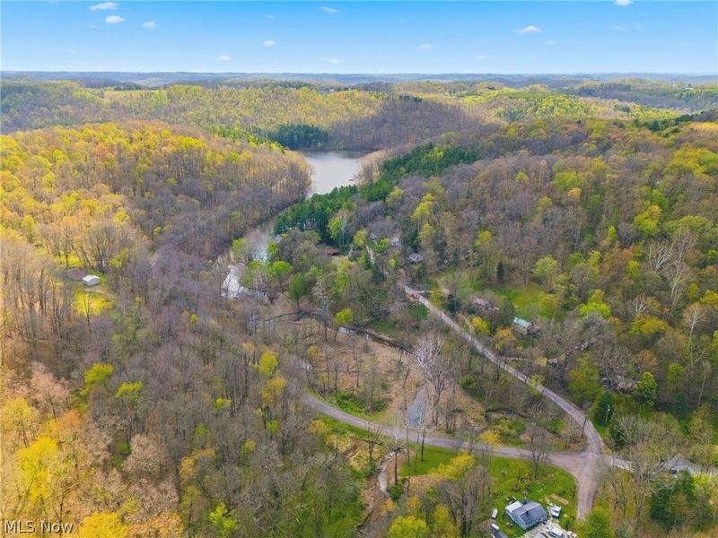 7166 Dove Road SW, Carrollton, OH 44615 Photo 4