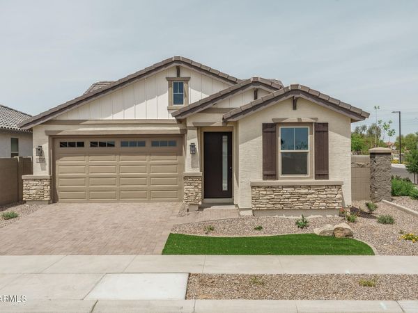 15748 W VOLTAIRE Street, Surprise, AZ 85379