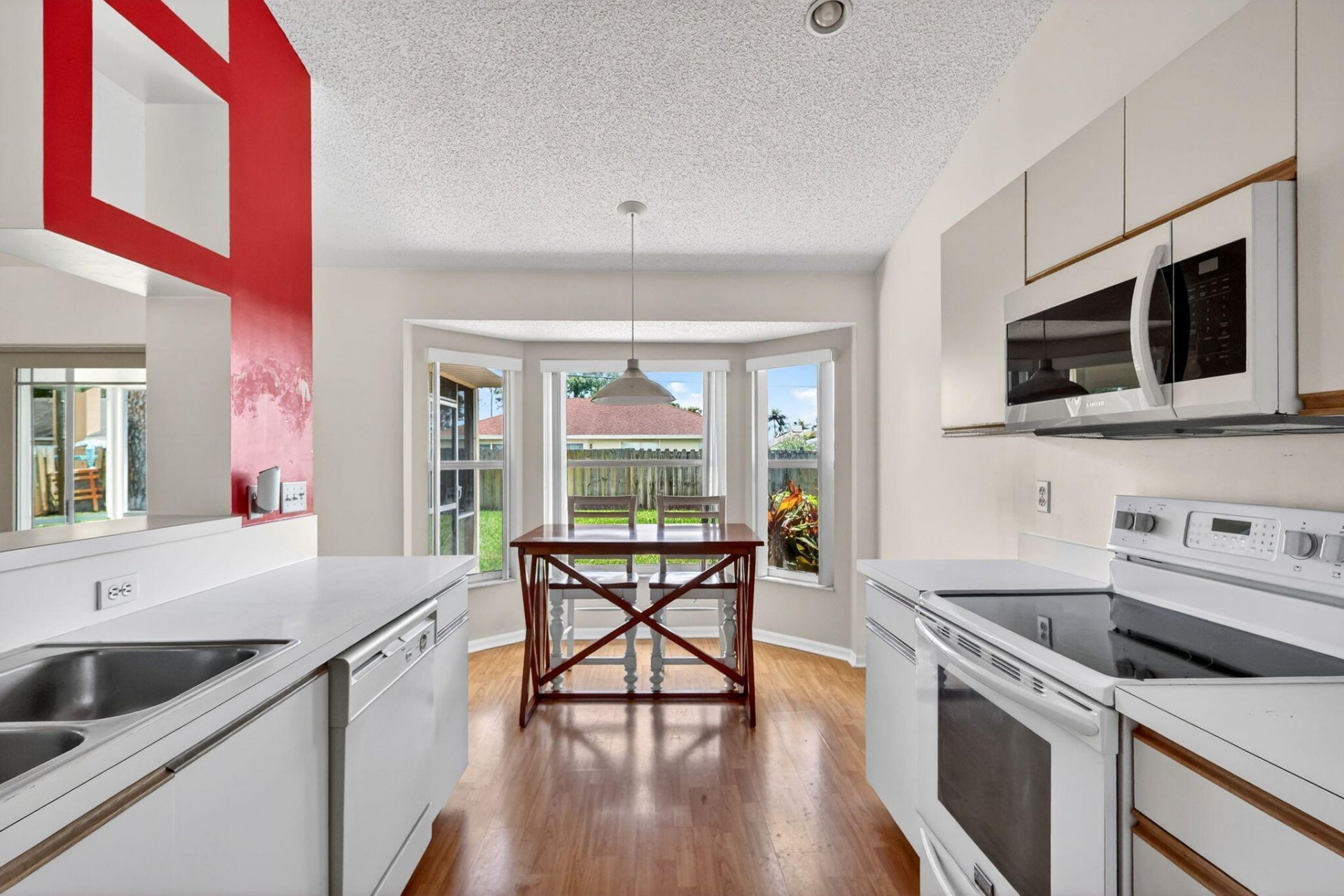 2534 SW Grotto Circle, Port Saint Lucie, FL 34953 Photo