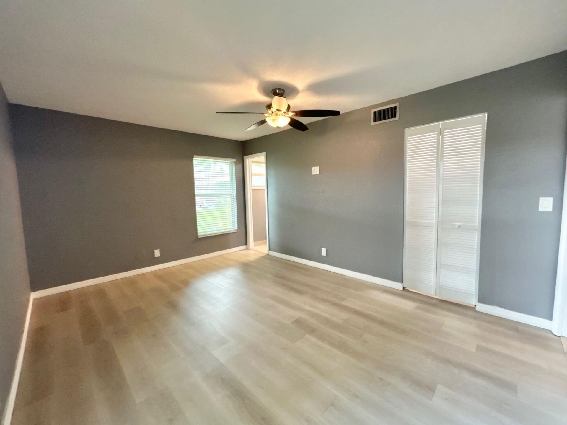 617 Laconia Circle, Unit B, Lake Worth, FL 33467 Photo