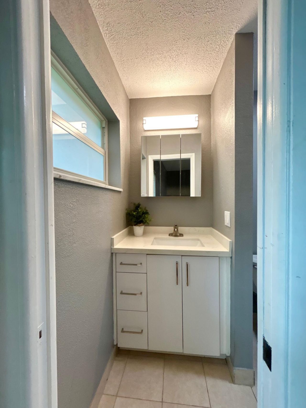 617 Laconia Circle, Unit B, Lake Worth, FL 33467 Photo