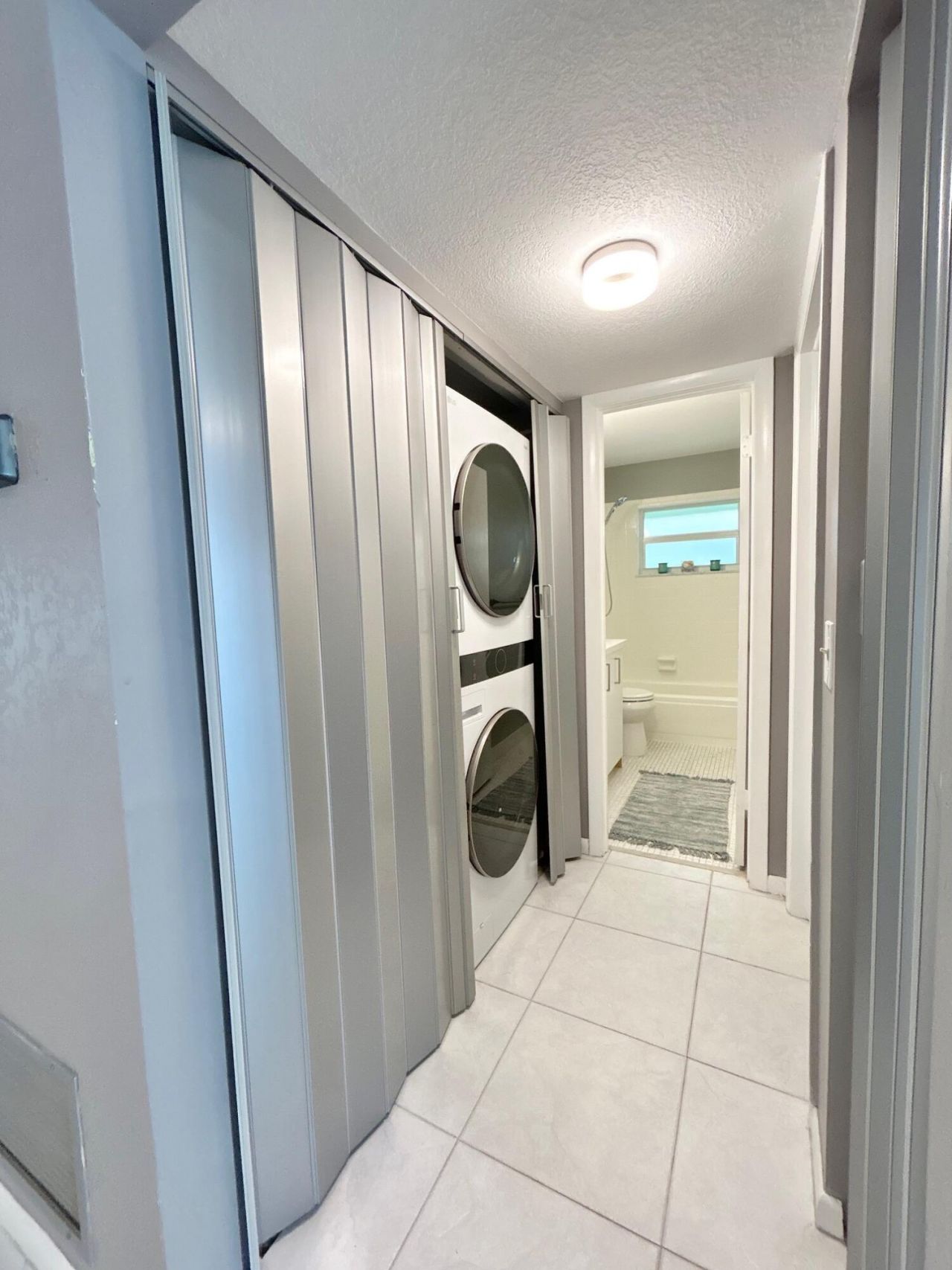 617 Laconia Circle, Unit B, Lake Worth, FL 33467 Photo
