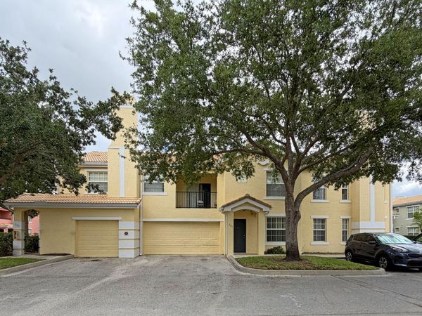 152 SW Peacock Boulevard, Unit 27101, Port St. Lucie, FL 34986