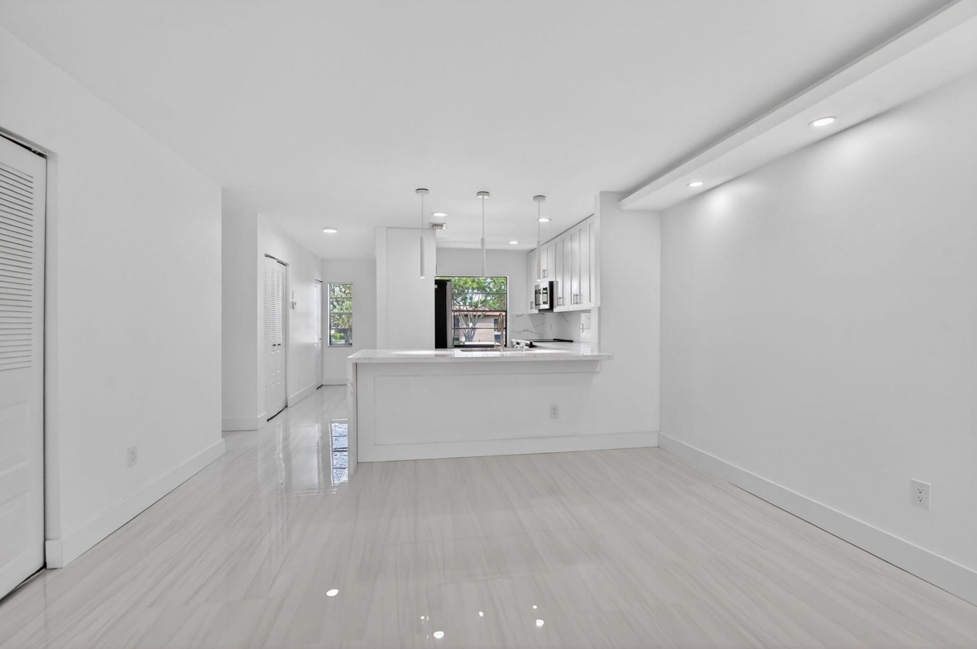 9272 Vista Del Lago, Unit 28f, Boca Raton, FL 33428 Photo