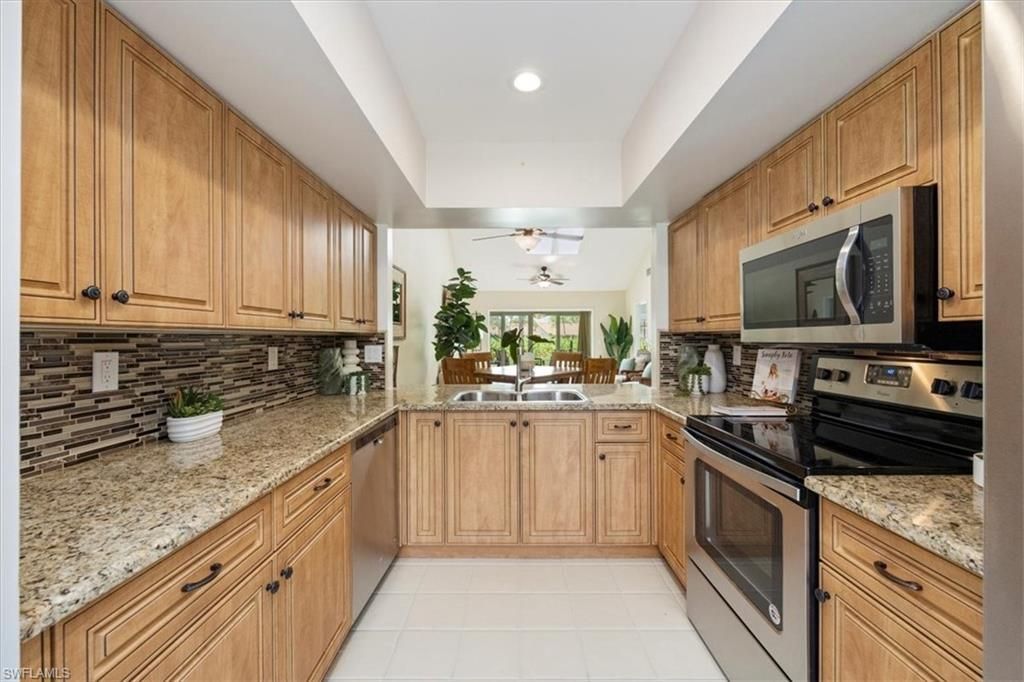 245 Deerwood Cir , Unit 12-8, Naples, FL 34113 Photo
