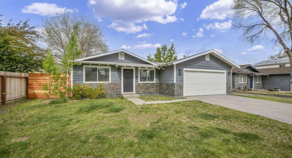 2106 Idaho Street, Carson City, NV 89701 Photo