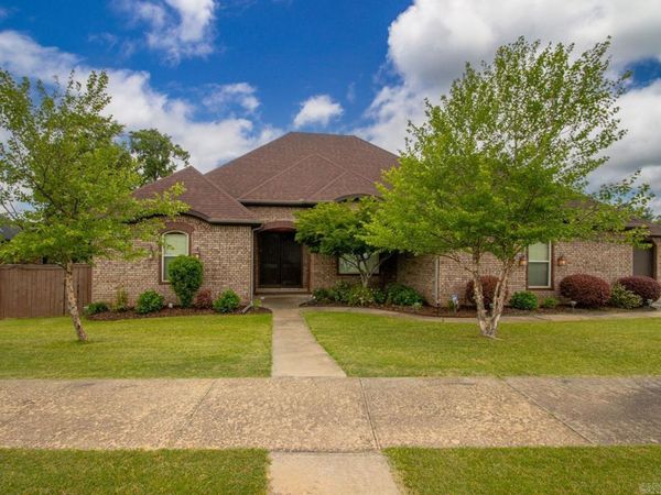 127 Lake Valley Dr., Maumelle, AR 72113